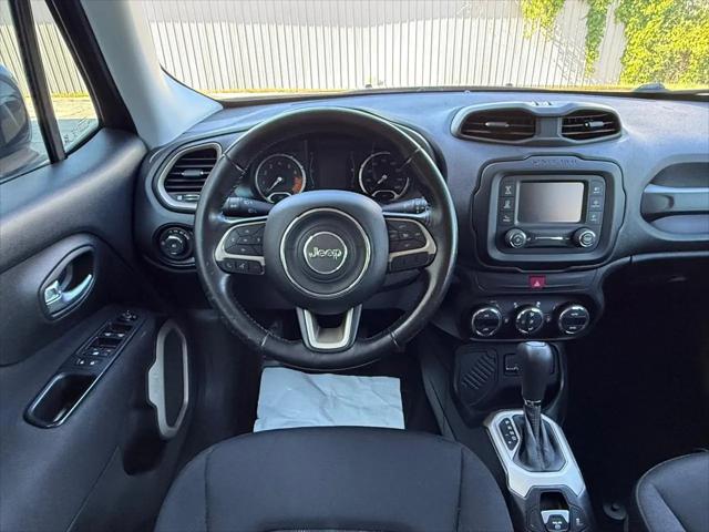 2017 Jeep Renegade Latitude FWD