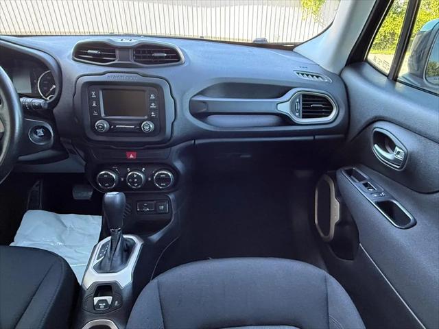 2017 Jeep Renegade Latitude FWD
