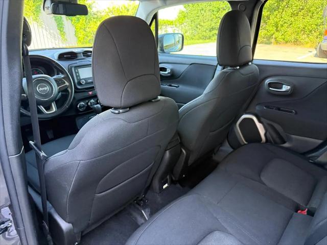 2017 Jeep Renegade Latitude FWD