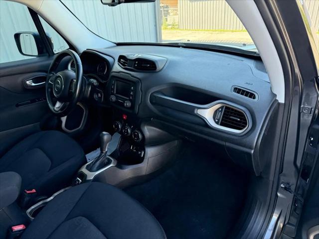 2017 Jeep Renegade Latitude FWD
