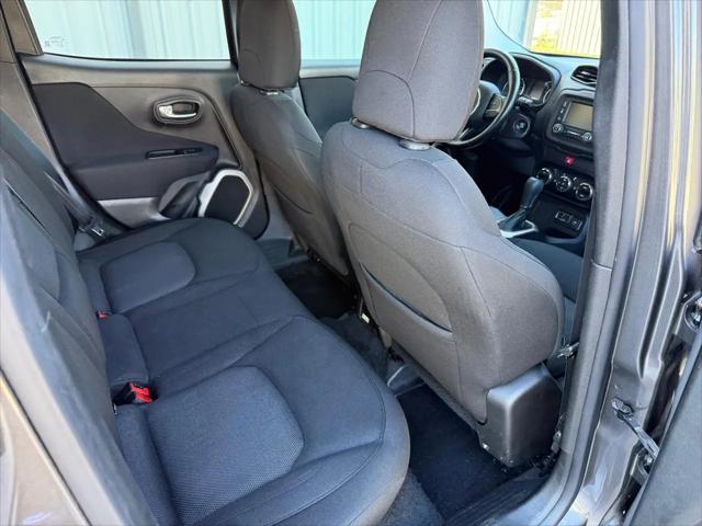 2017 Jeep Renegade Latitude FWD
