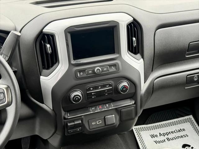 2021 Chevrolet Silverado 2500HD 4WD Crew Cab Standard Bed Custom