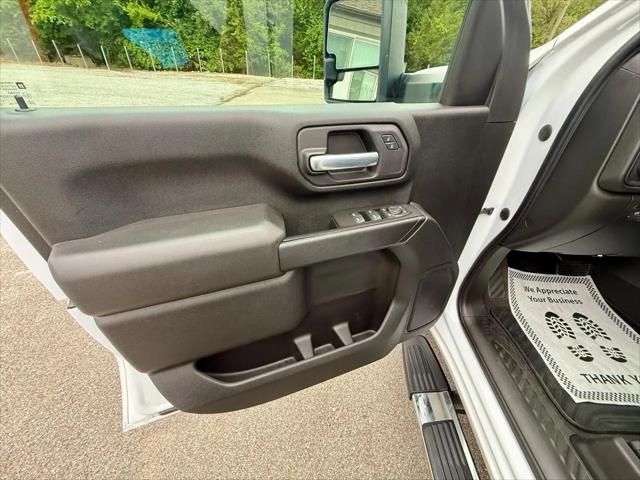 2021 Chevrolet Silverado 2500HD 4WD Crew Cab Standard Bed Custom
