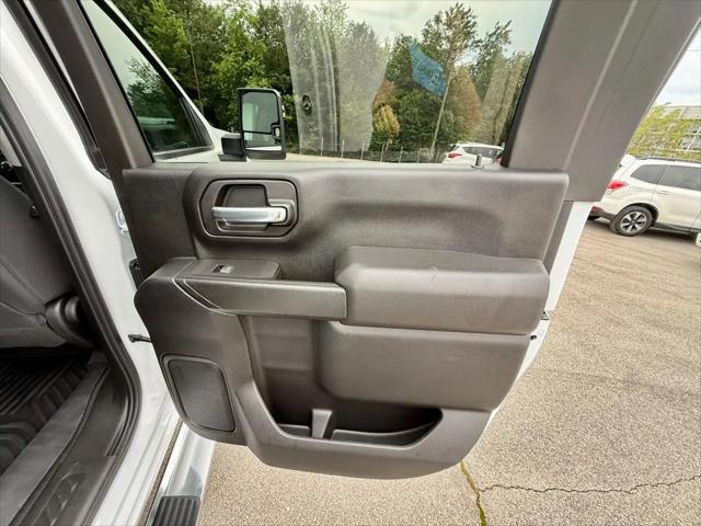 2021 Chevrolet Silverado 2500HD 4WD Crew Cab Standard Bed Custom