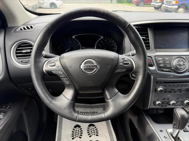 2018 Nissan Pathfinder SL