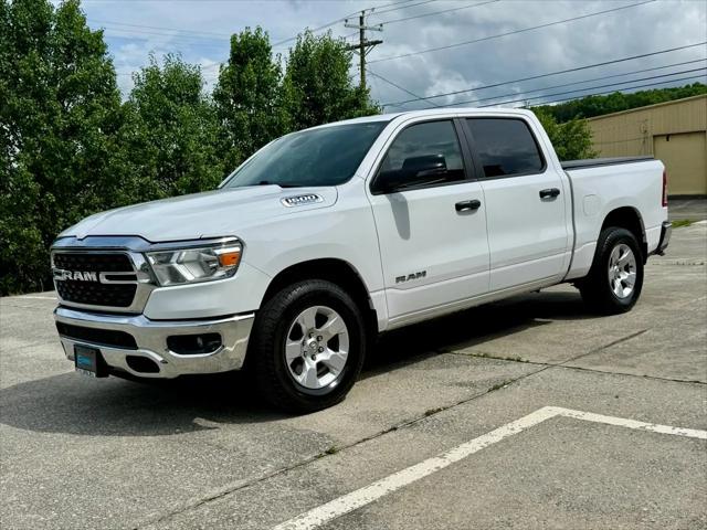 2023 Ram 1500 Big Horn Crew Cab 4x4 5'7" Box