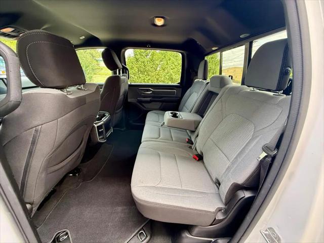 2023 Ram 1500 Big Horn Crew Cab 4x4 5'7" Box
