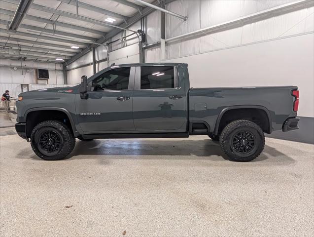 2025 Chevrolet Silverado 2500HD Crew Cab, Standard Bed, ZR2, 4WD