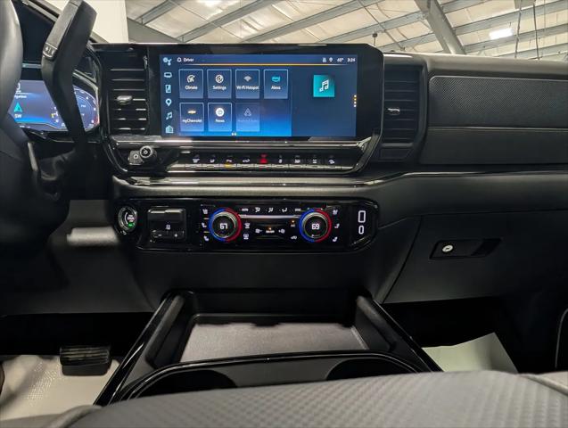 2025 Chevrolet Silverado 2500HD Crew Cab, Standard Bed, ZR2, 4WD