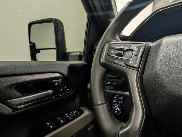 2025 Chevrolet Silverado 2500HD Crew Cab, Standard Bed, ZR2, 4WD