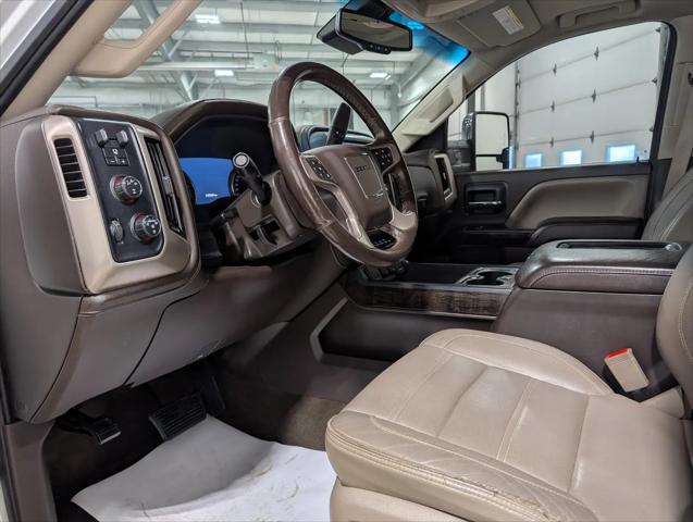 2016 GMC Sierra 3500HD Denali