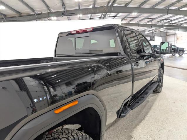 2025 GMC Sierra 2500HD Crew Cab, Long Bed, AT4, 4WD