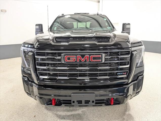 2025 GMC Sierra 2500HD Crew Cab, Long Bed, AT4, 4WD