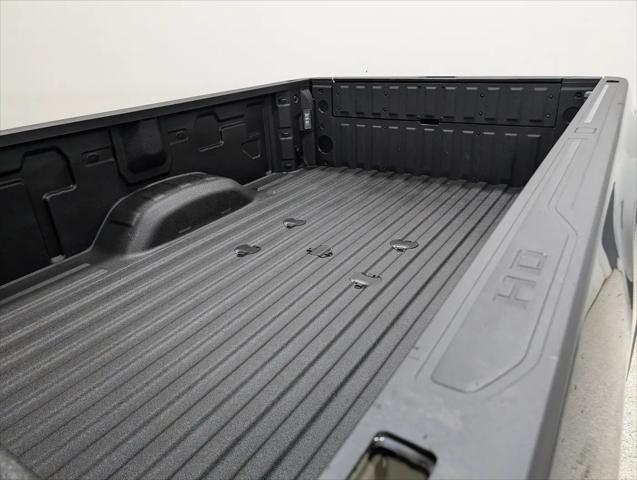 2025 GMC Sierra 2500HD Crew Cab, Long Bed, AT4, 4WD