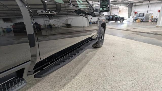 2025 GMC Sierra 2500HD Crew Cab, Long Bed, AT4, 4WD
