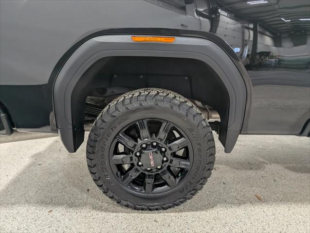 2025 GMC Sierra 2500HD Crew Cab, Long Bed, AT4, 4WD