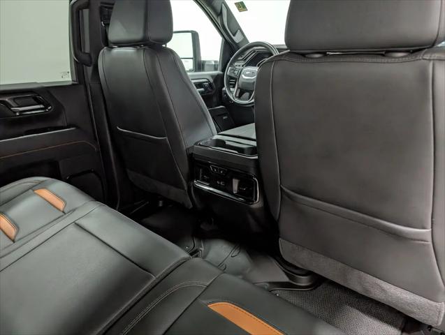2025 GMC Sierra 2500HD Crew Cab, Long Bed, AT4, 4WD