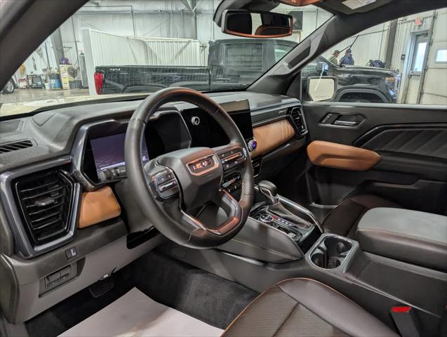 2023 GMC Canyon AT4