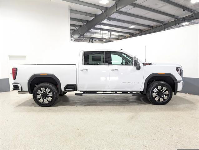 2025 GMC Sierra 3500HD Crew Cab, Standard Bed, Denali, 4WD