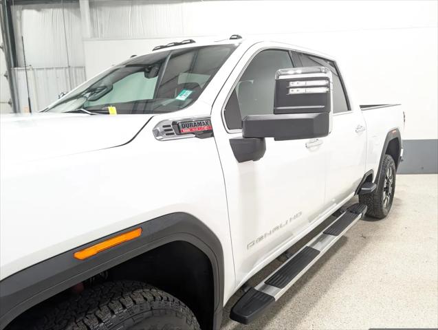 2025 GMC Sierra 3500HD Crew Cab, Standard Bed, Denali, 4WD