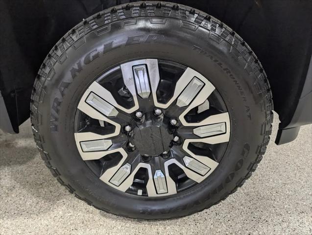 2025 GMC Sierra 3500HD Crew Cab, Standard Bed, Denali, 4WD