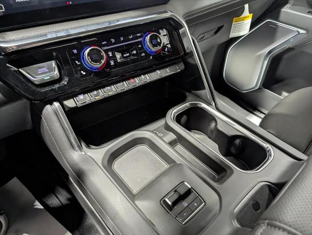 2025 GMC Sierra 3500HD Crew Cab, Standard Bed, Denali, 4WD