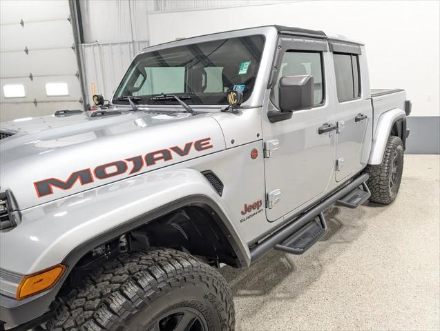 2022 Jeep Gladiator Sport