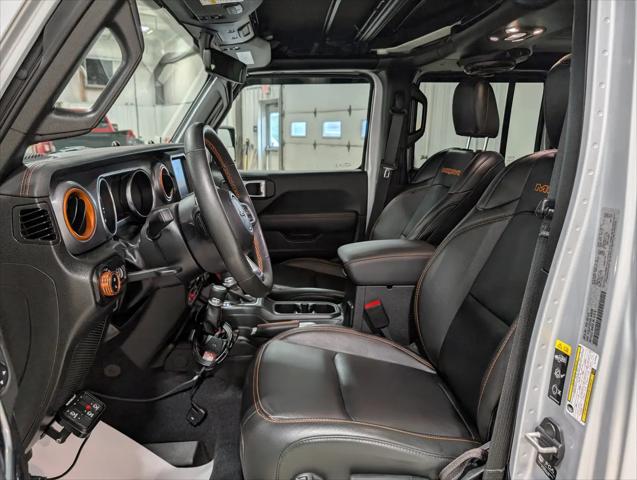 2022 Jeep Gladiator Sport