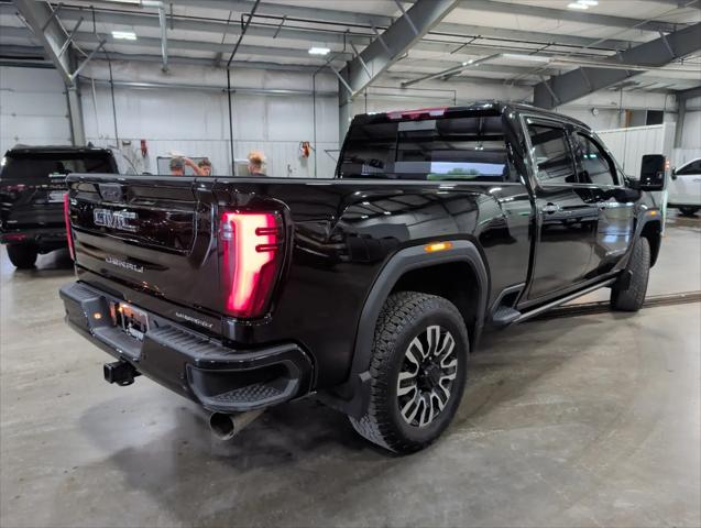 2025 GMC Sierra 2500HD Crew Cab, Standard Bed, Denali Ultimate, 4WD
