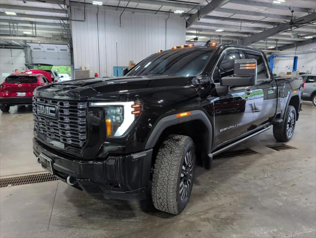 2025 GMC Sierra 2500HD Crew Cab, Standard Bed, Denali Ultimate, 4WD