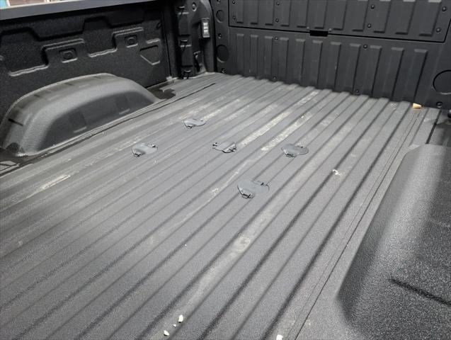 2025 GMC Sierra 2500HD Crew Cab, Standard Bed, Denali Ultimate, 4WD