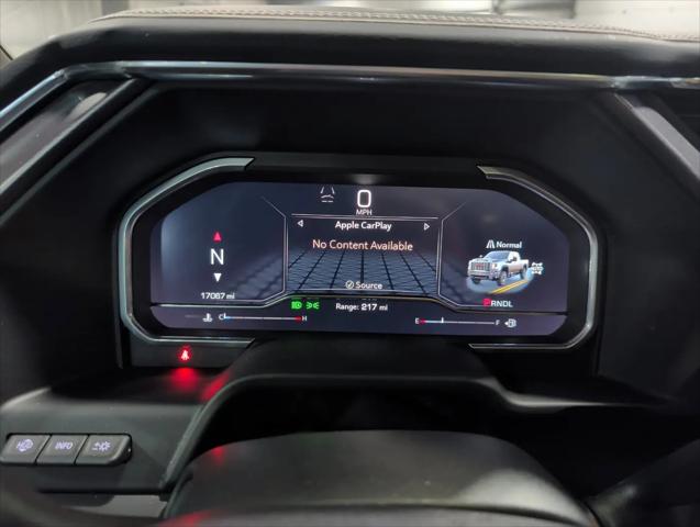 2025 GMC Sierra 2500HD Crew Cab, Standard Bed, Denali Ultimate, 4WD