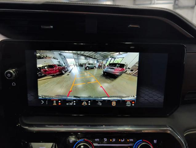 2025 GMC Sierra 2500HD Crew Cab, Standard Bed, Denali Ultimate, 4WD