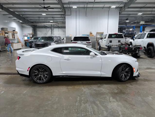 2023 Chevrolet Camaro RWD Coupe ZL1