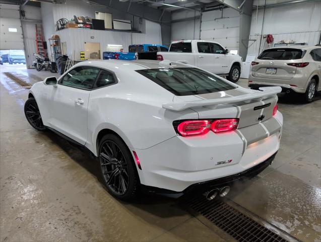 2023 Chevrolet Camaro RWD Coupe ZL1