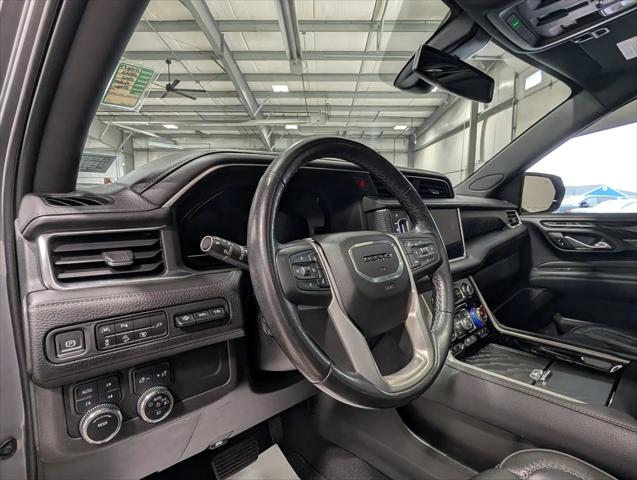 2022 GMC Yukon 4WD Denali