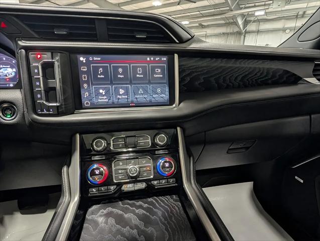2022 GMC Yukon 4WD Denali
