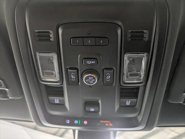 2021 GMC Yukon 4WD AT4
