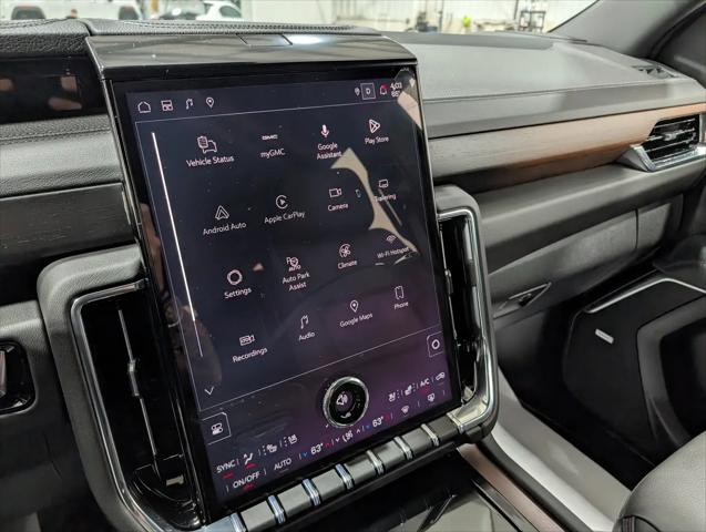 2026 GMC Yukon Denali 4WD
