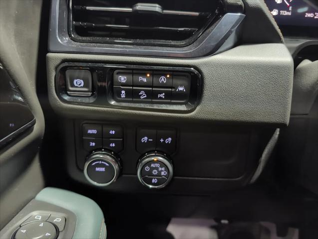2025 GMC Yukon AT4 4WD