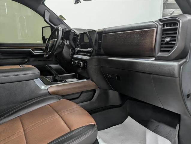 2024 Chevrolet Silverado 3500HD High Country