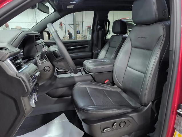 2023 GMC Yukon 4WD Denali