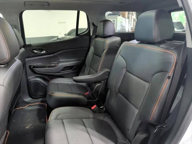 2021 GMC Acadia AWD AT4
