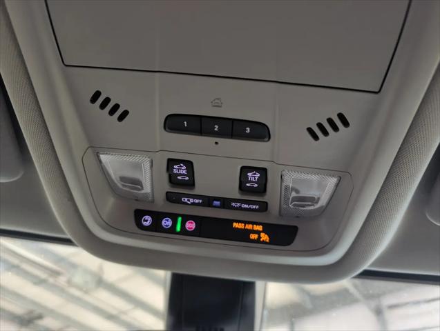 2021 GMC Acadia AWD AT4