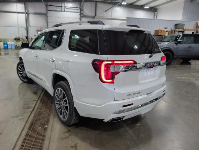2022 GMC Acadia Denali