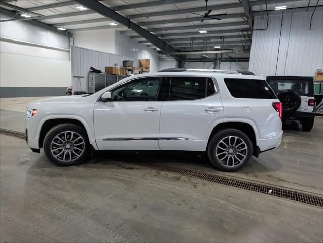 2022 GMC Acadia Denali