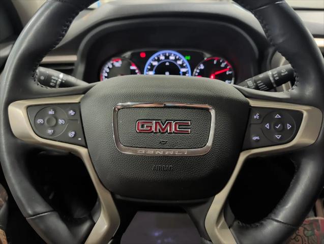 2022 GMC Acadia Denali