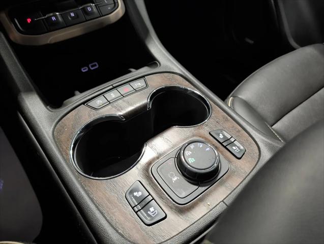 2022 GMC Acadia Denali