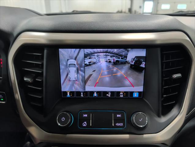 2022 GMC Acadia Denali