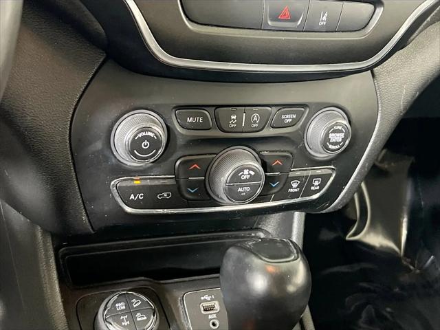 2022 Jeep Cherokee Trailhawk 4x4